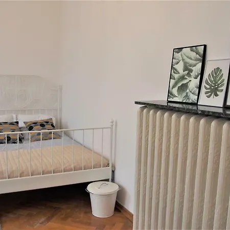 Apartament Grand Hotelique Apartment *